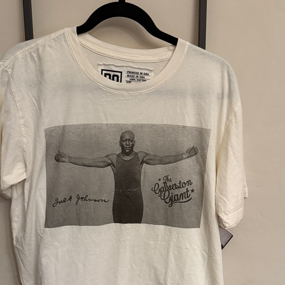 Cream Graphic Tee with Iconic Print